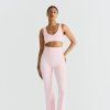SISTERLY TRIBE Sportovní podprsenka V-Neck - Ballet Slipper