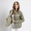 VIVI MARI Ultralehká Oboustranná prošívaná bunda pale olive/leo olive-pal eolive