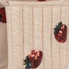 KONGES SLOJD Kočárek pro panenky TULLE - STRAWBERRY