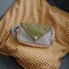 STICKY LEMON Ledvinka envelope - tickling grass