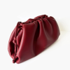 FREYA ESTEPHAN Kožená kabelka medium - Burgundy